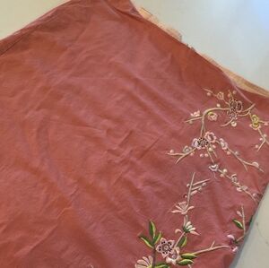Persaman New York Pink Embroidered Floral Skirt